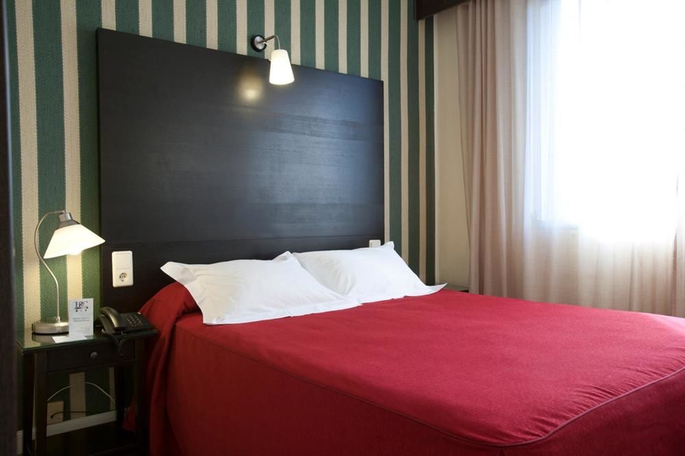 Hrc Hotel Madrid Exterior photo